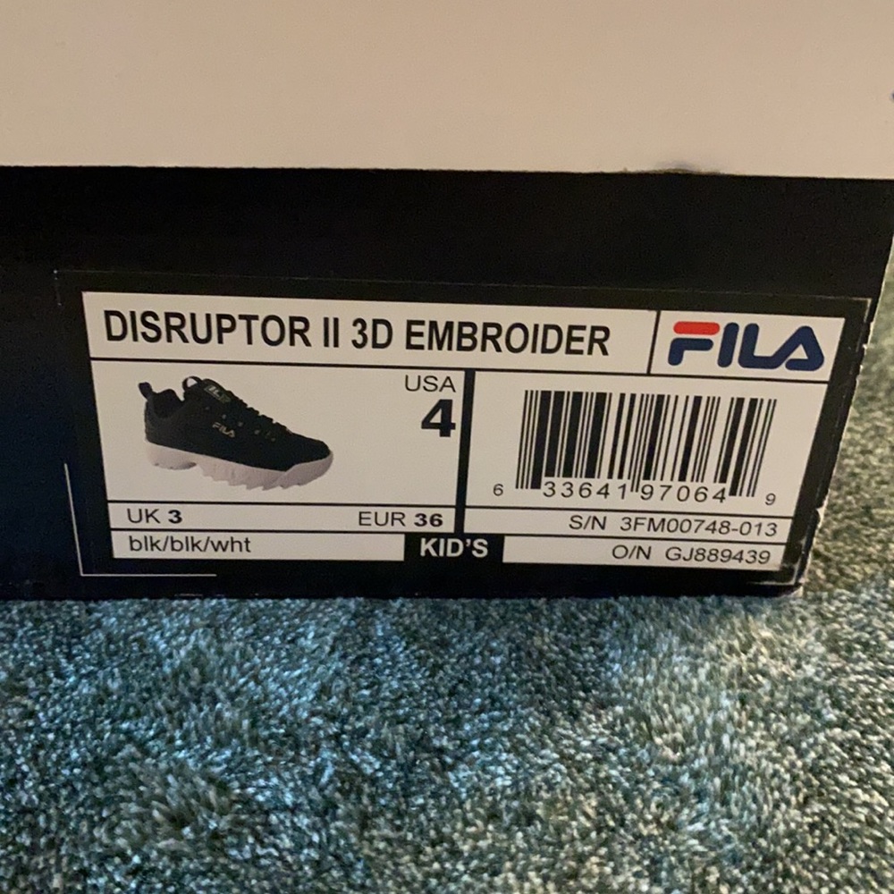 Fila - Picture 2 of 7